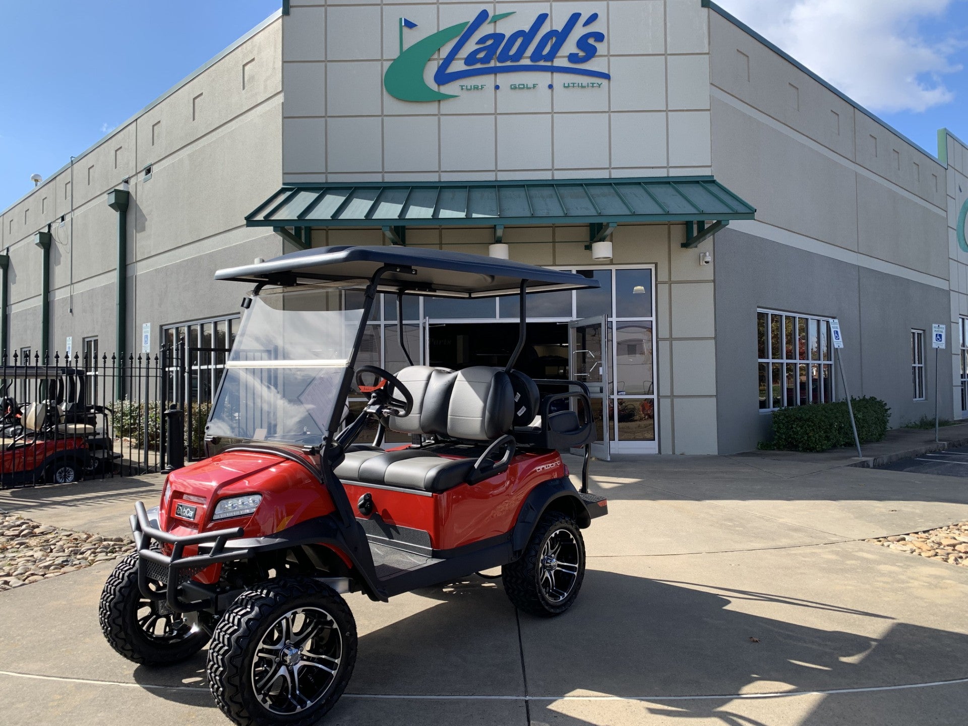 2026 | Club Car Onward Lifted 4 Passenger - Gas