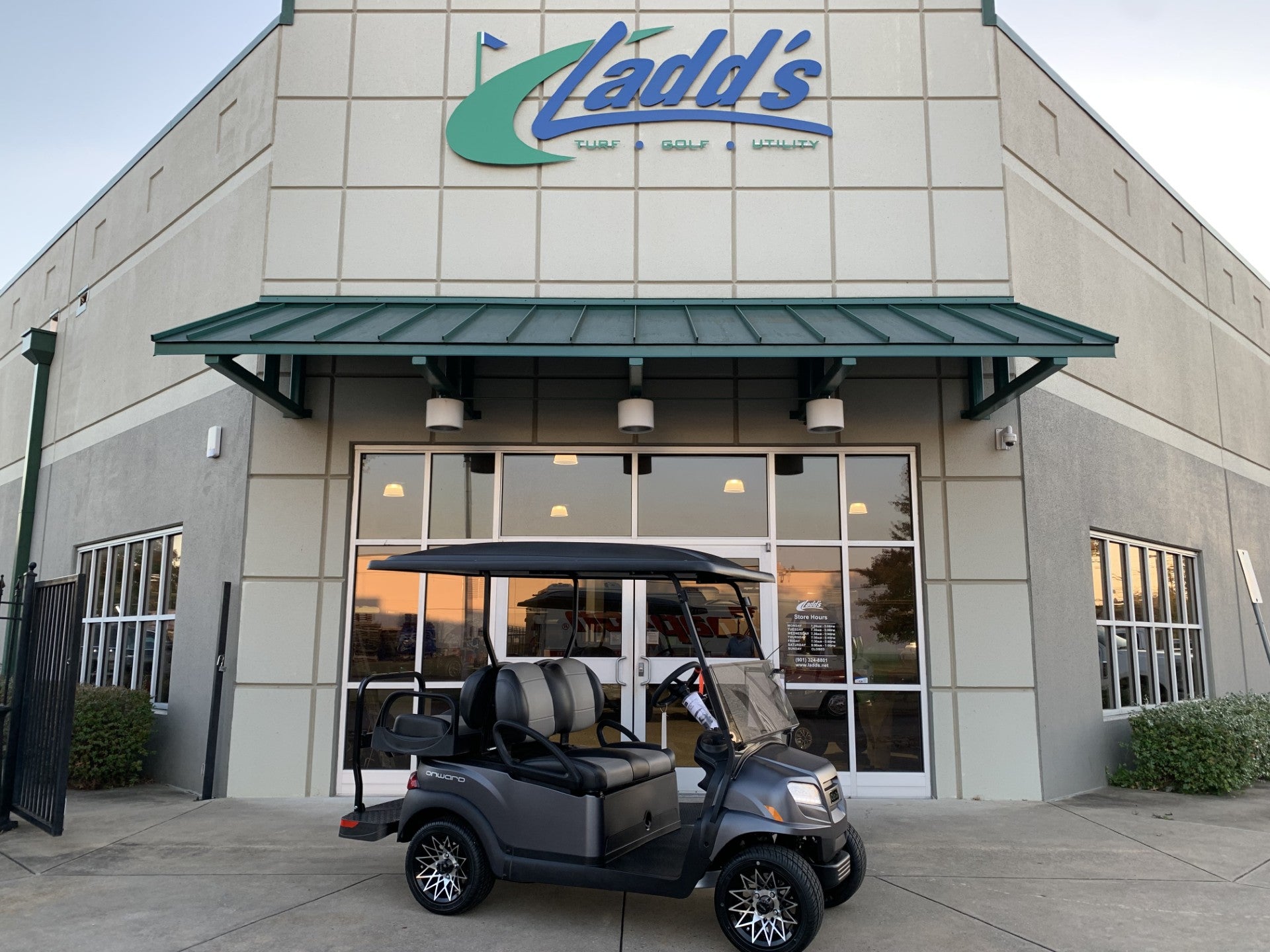 2026 | Club Car Onward 4 Passenger - Electric