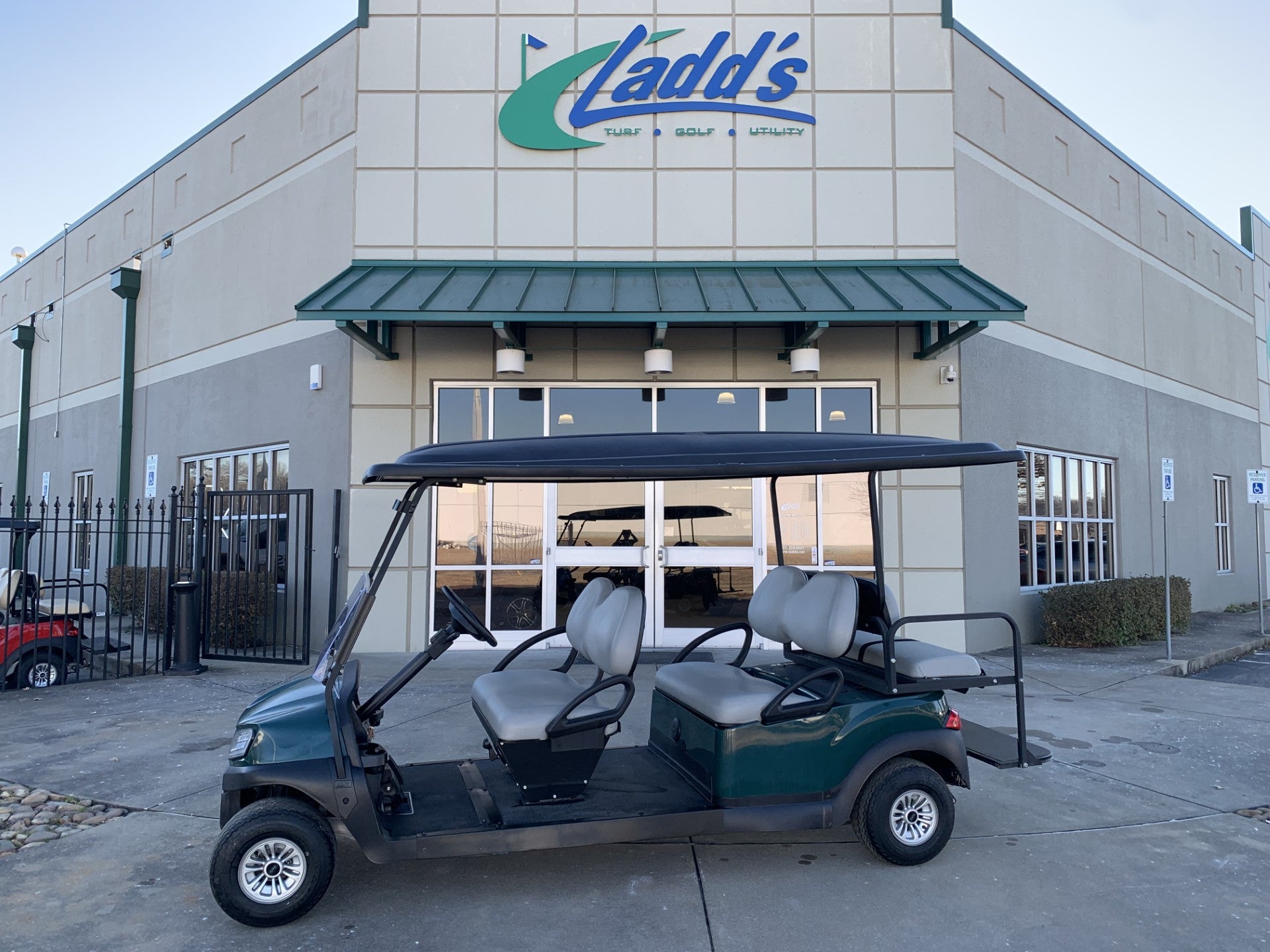 2023 | Club Car Tempo 6 Passenger - Gas