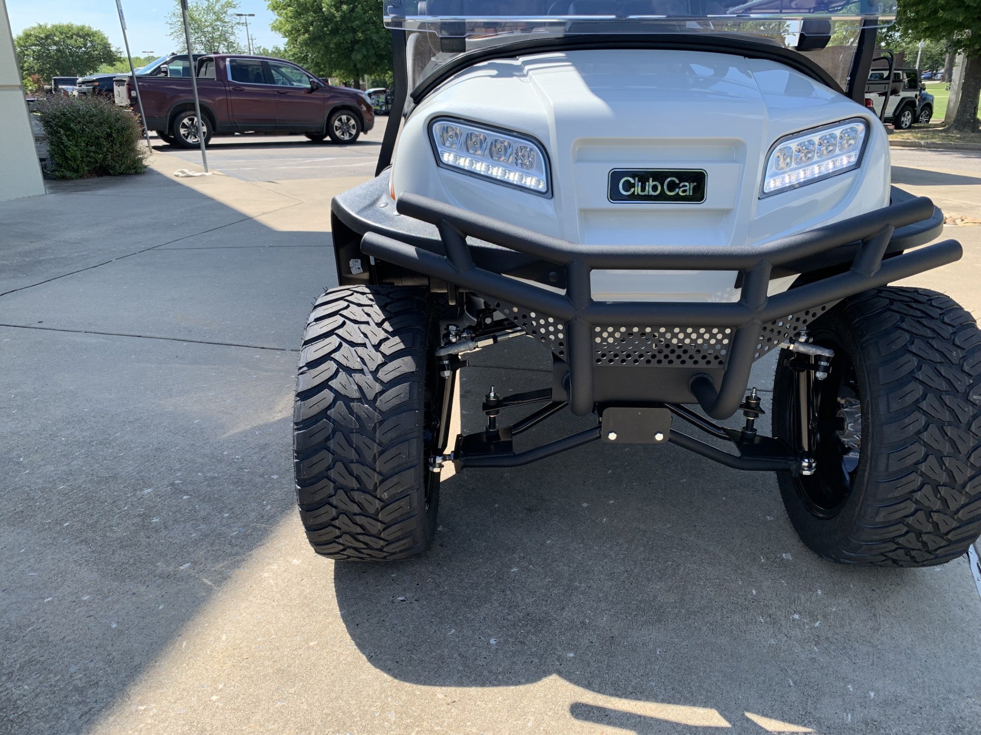 2027 | Club Car Onward Lifted 4 Passenger - Lithium