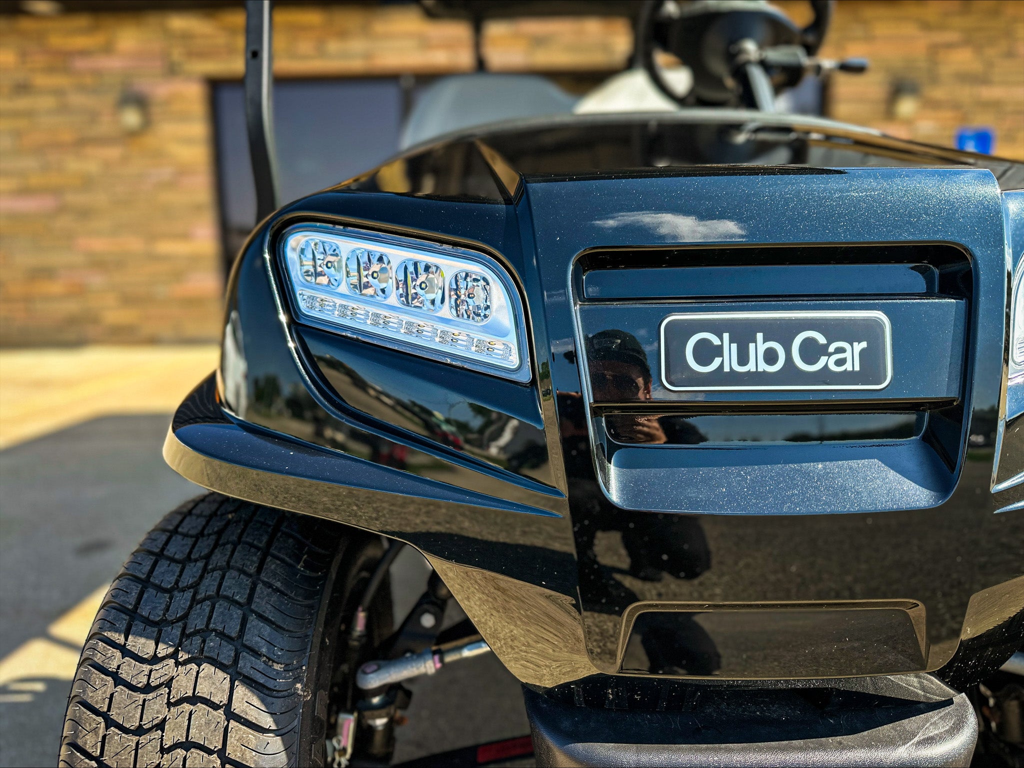 2025 | Club Car Onward 4 Forward - Gas