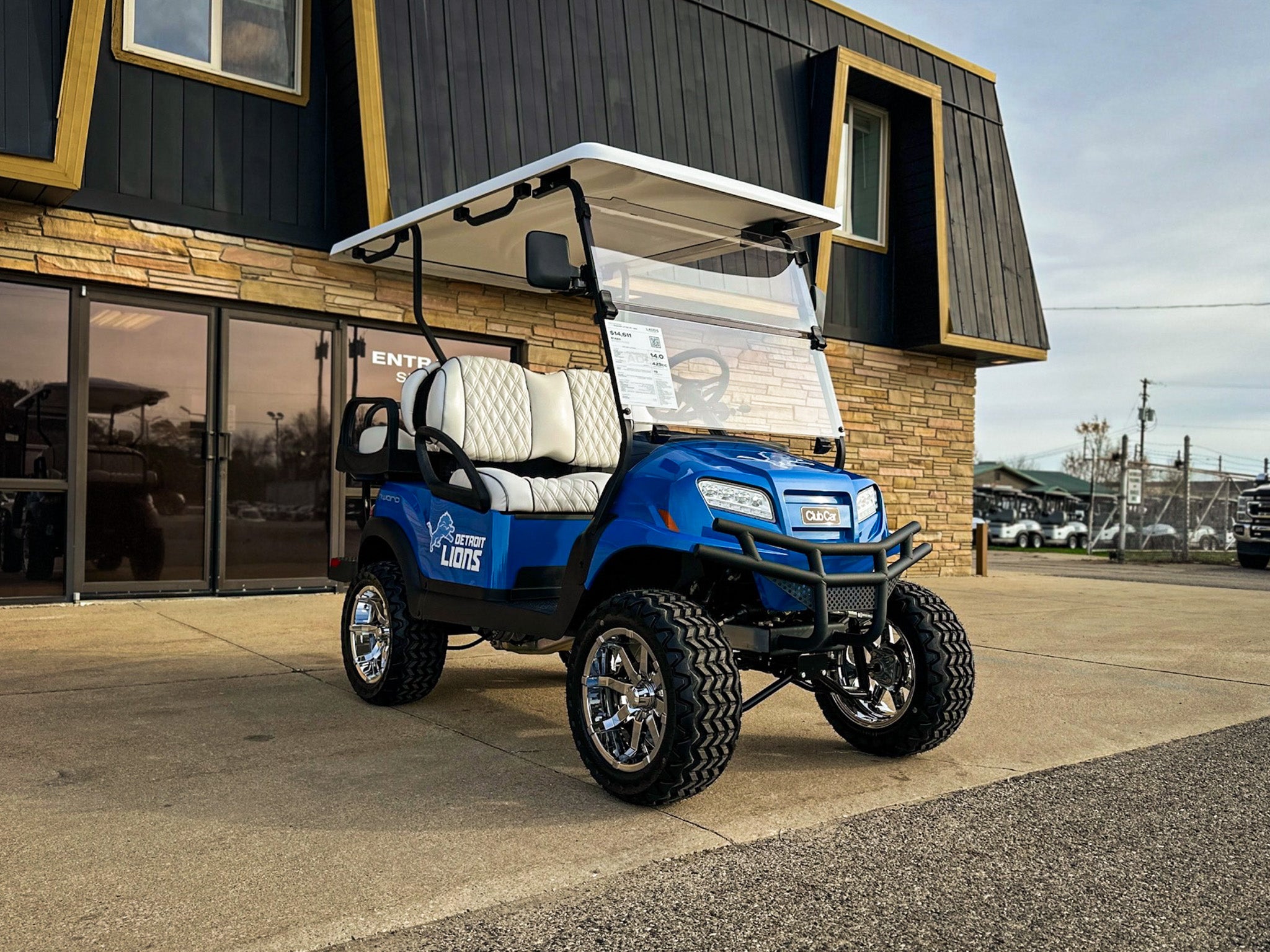 2026 | Club Car Onward Detroit Special Edition Lifted 4 Passenger - Gas