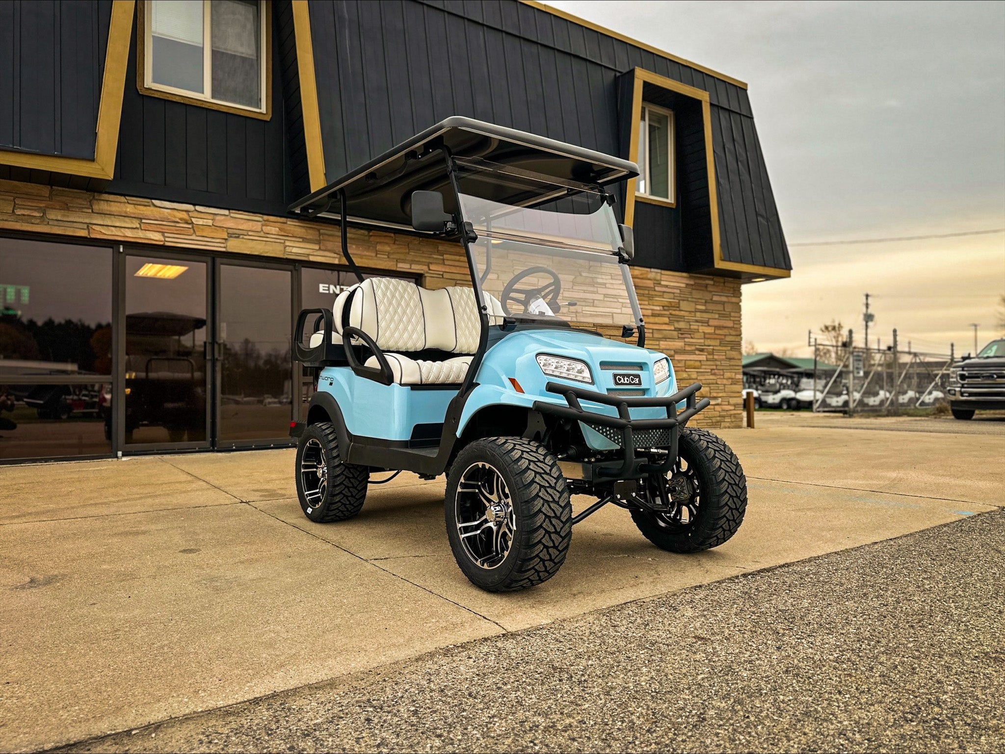 2026 | Club Car Onward Heritage Blue Lifted 4 Passenger - HP Electric