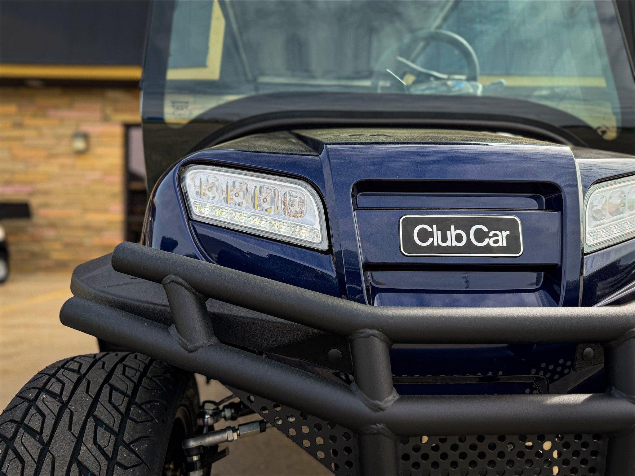 2027 | Club Car Onward 4 Forward LSV - XR Lithium Ion