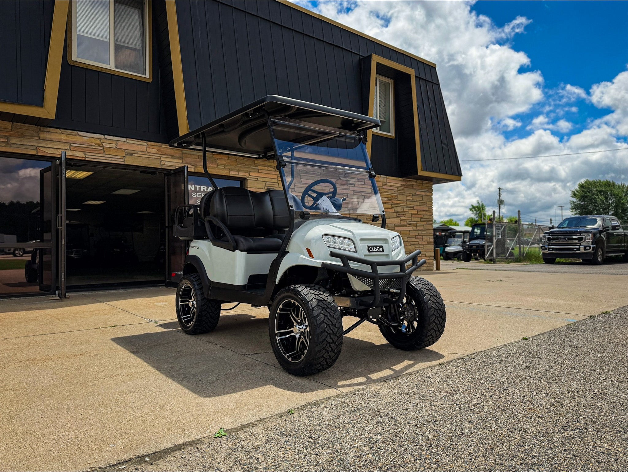 2027 | Club Car Onward Lifted 4 Passenger - Electric