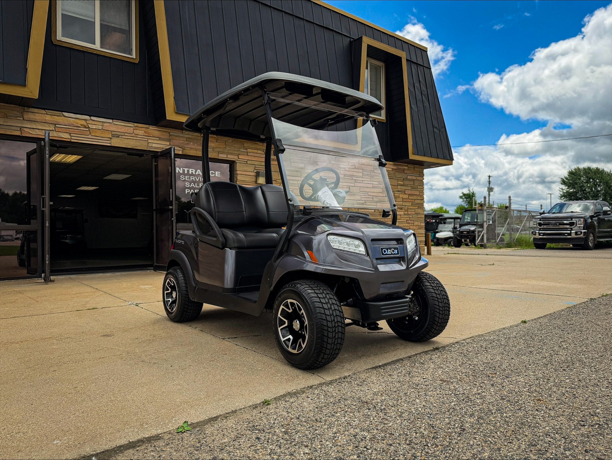 2027 | Club Car Onward 2 Passenger - Electric