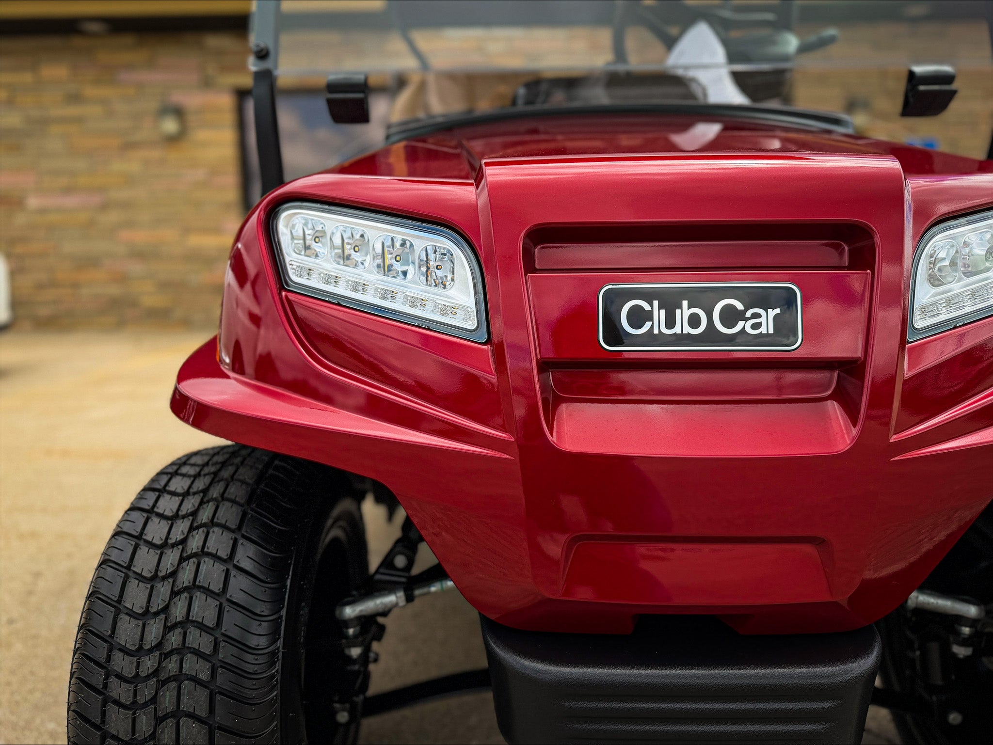 2027 | Club Car Onward 4 Passenger - Lithium Ion
