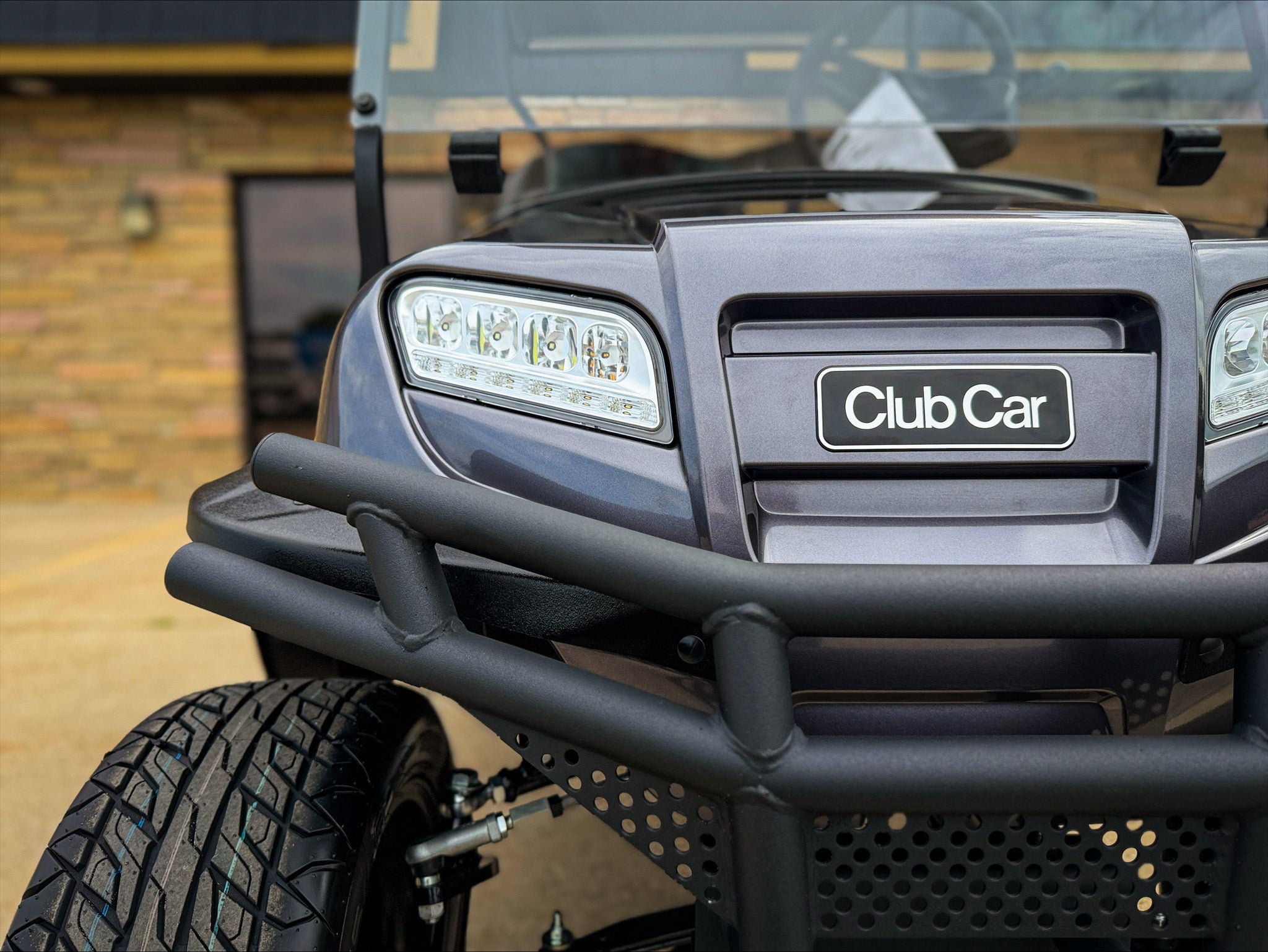2027 | Club Car Onward Lifted 4 Passenger - Gas
